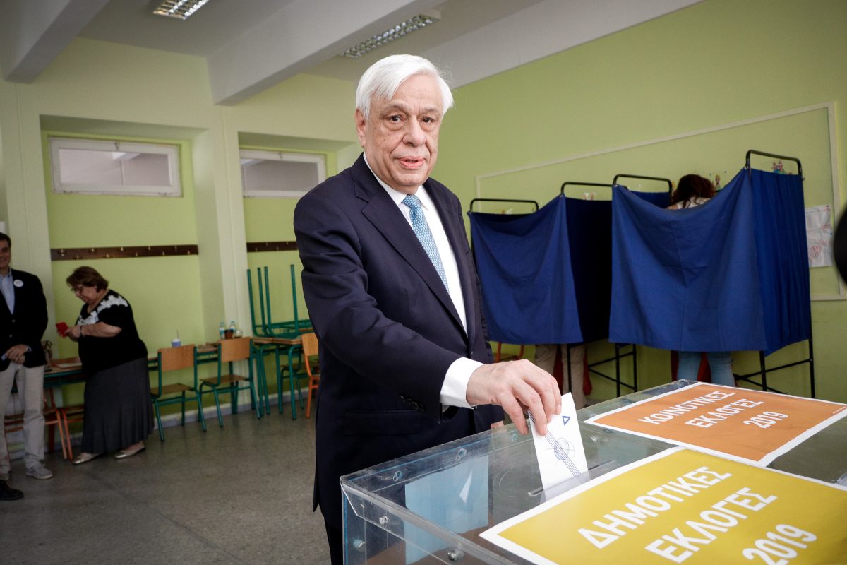 Ευρωεκλογές 2019: “Ήρθε η ώρα να δείξουμε πόσο Ευρωπαίοι είμαστε” τόνισε ο Προκόπης Παυλόπουλος