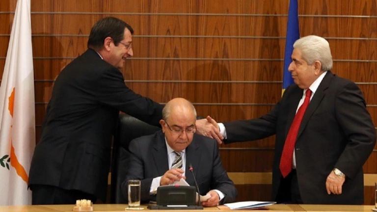 Κύπρος: Ο Πρόεδρος Αναστασιάδης επισκέφθηκε τον Δημήτρη Χριστόφια στο νοσοκομείο