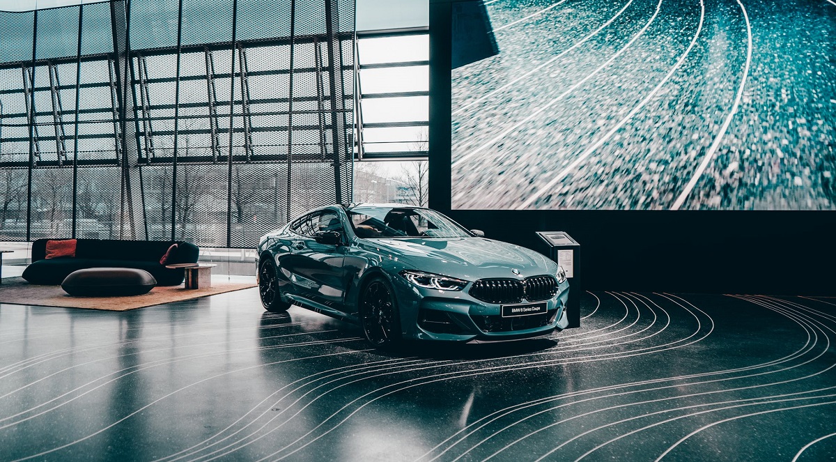 BMW: Συνεχίζει την επένδυση στον χώρο της ηλεκτροκίνησης