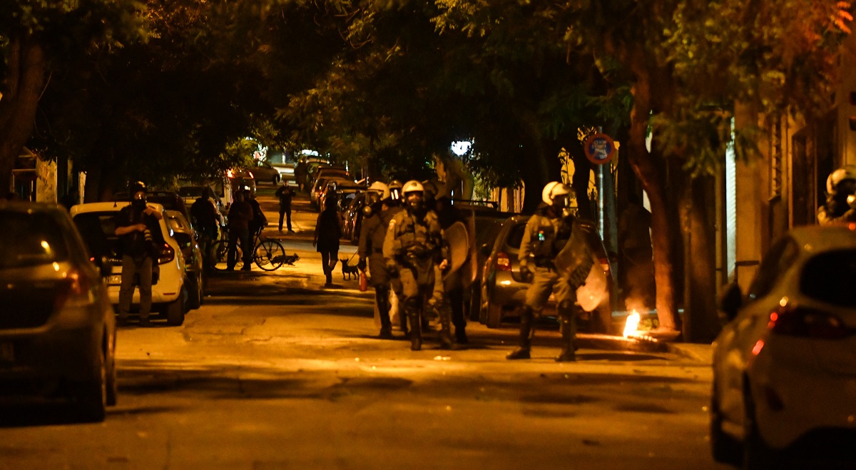 Εξάρχεια: Επεισόδια μετά την πορεία για τον Κουφοντίνα