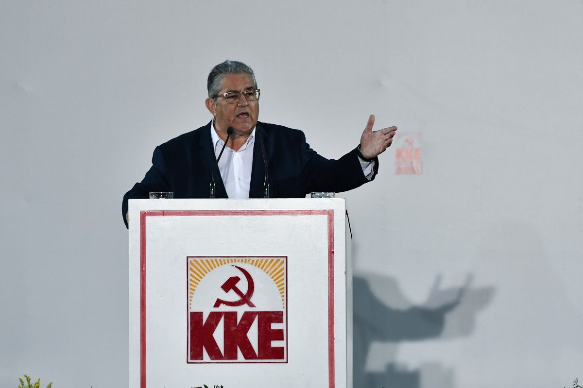 Κουτσούμπας: “Προχωράμε για μια μεγάλη νίκη του λαού με ισχυρό ΚΚΕ παντού”