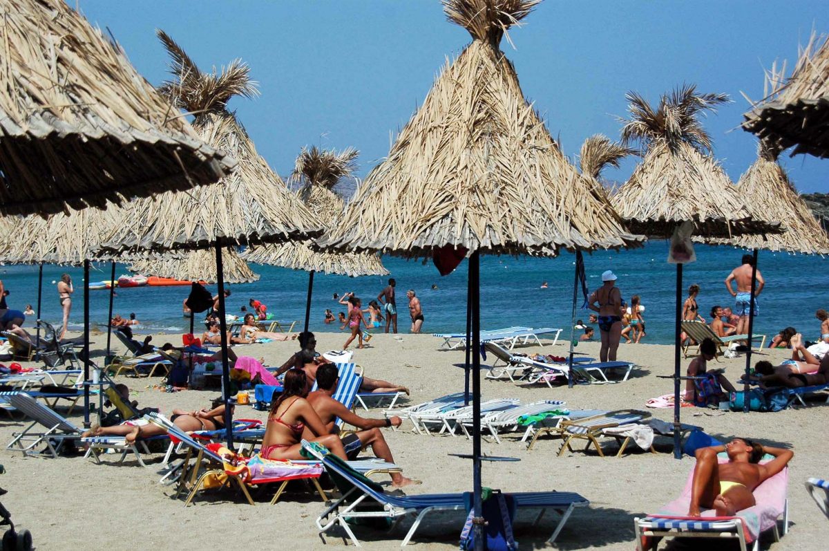 Καιρός: Καλοκαίρι στην Κρήτη – Ξεπέρασε τους 33 βαθμούς η θερμοκρασία