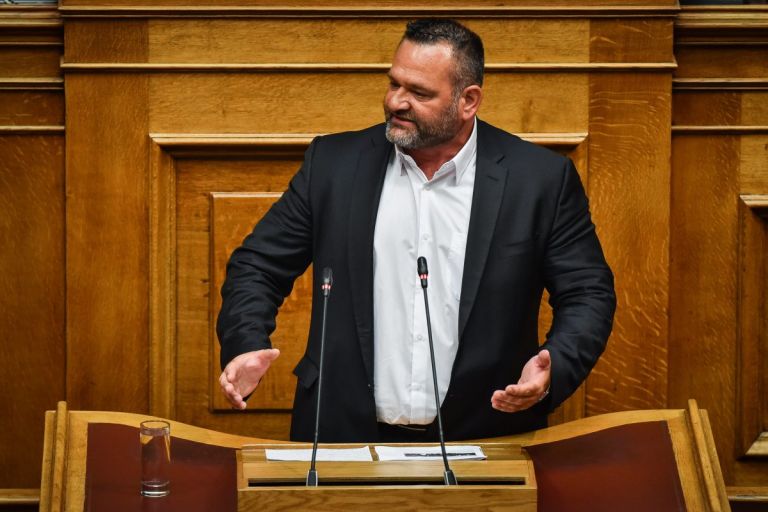 Γιάννης Λαγός: Ένας υπόδικος Ευρωβουλευτής με απαγόρευση εξόδου από τη χώρα