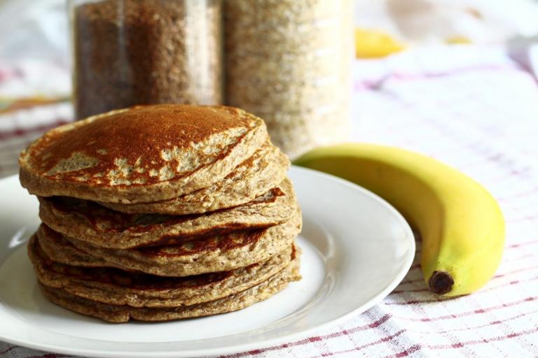 Pancakes: Μυστικά για να απογειώσετε το πρωινό σας [vid]