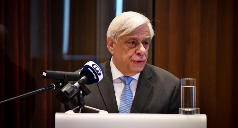 Παυλόπουλος: “Ελλάδα και Κύπρος έχουμε τη δύναμη να υπερασπιστούμε το Διεθνές Δίκαιο”