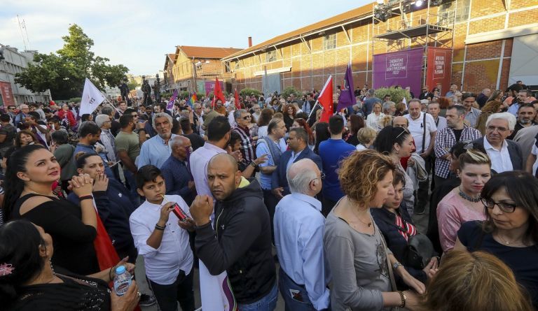 Εκλογές 2019: Προσαγωγές πριν από την ομιλία Τσίπρα