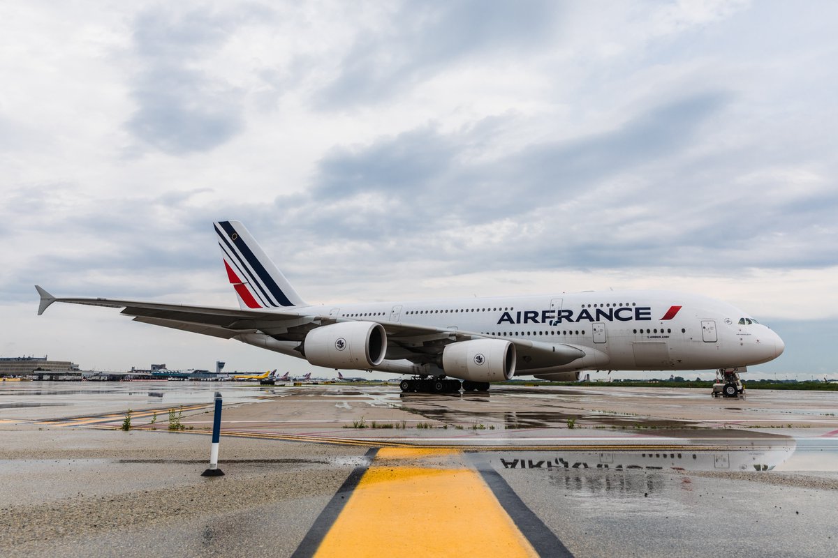 Air France άρση μέτρων: Επαναφέρει σταδιακά τις πτήσεις