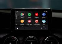 Android Auto: Ανασχεδιασμός της πλατφόρμας με Dark Mode