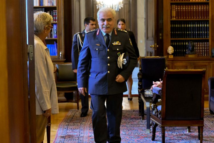 Αριστείδης Ανδρικόπουλος: Τι απαντά ο αρχηγός της ΕΛ.ΑΣ. για την παρουσία του στην ομιλία Τσίπρα