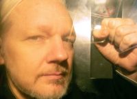 WikiLeaks: Ο Τζούλιαν Ασάνζ υποφέρει από έκθεση σε “ψυχολογικά βασανιστήρια”