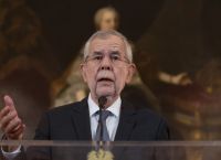 Αυστρία: “Θα τα καταφέρουμε”, σχολίασε ο Αλεξάντερ Βαν ντερ Μπέλεν