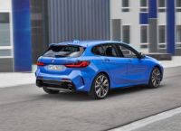 BMW: Η άφιξη της νέας σειράς 1 προαναγγέλλει το ξημέρωμα μιας νέας εποχής