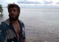 Survivor: Παίκτης ρίσκαρε τη ζωή του για λίγο φαγητό (vid)