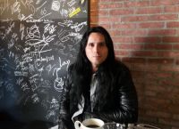 Gus G: Ο Έλληνας κιθαρίστας του Ozzy (vid)