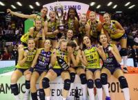 Βόλεϊ: Οι παίκτριες της Κονελιάνο πανηγύρισαν χωρίς ρούχα το πρωτάθλημα (pics)