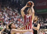 Ερυθρός Αστέρας: Εξετάζει Κούζμιτς