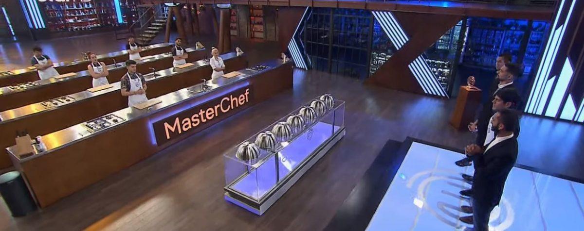 MasterChef τελικός: Σπυριδούλα και Μανώλης στη “μάχη” για το μεγάλο έπαθλο