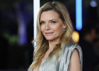 Μισέλ Φάιφερ: Στο Κογκρέσο για να προωθήσει την εποπτεία στη βιομηχανία καλλυντικών
