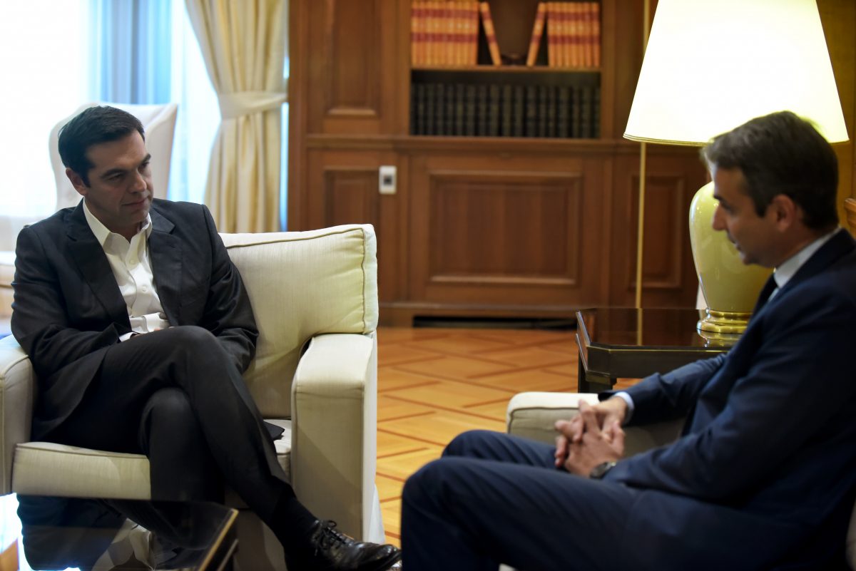 Τσίπρας – Μητσοτάκης: Πρόσκληση του ΣΥΡΙΖΑ για τηλεοπτικό debate