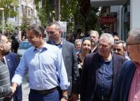 Εκλογές 2019: Το λογοπαίγνιο του Κυριάκου Μητσοτάκη σε κουρείο για τον ΣΥΡΙΖΑ (vid)