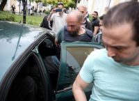 Τροχαίο στην εθνική: Στην κλούβα που ανετράπη και ο 43χρονος που κατηγορείται για αποπλάνηση της 14χρονης