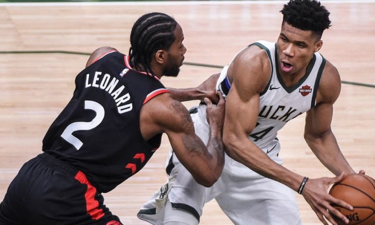 NBA: Πάλεψε αλλά δεν τα κατάφερε ο Αντετοκούνμπο – Προβάδισμα για τους Ράπτορς