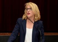 Περιφερειακές Εκλογές 2019: Η Ρένα Δούρου προκαλεί τον Γιώργο Πατούλη σε debate αδιαμεσολάβητα μπροστά στους πολίτες