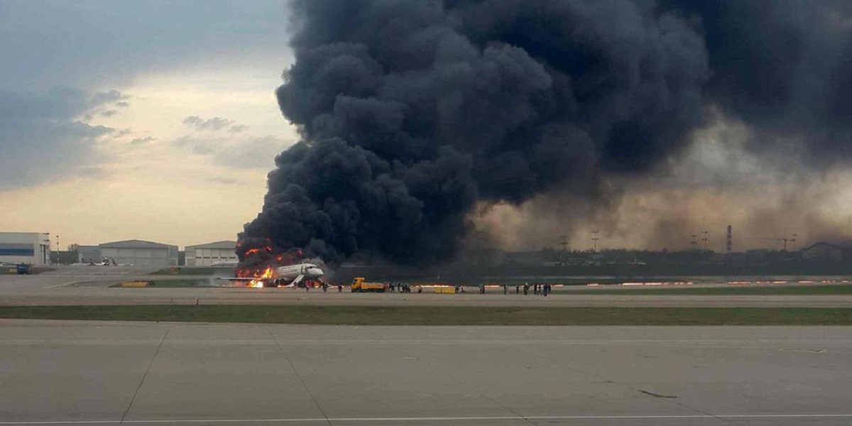 Sukhoi Superjet 100: Συγκλονίζουν οι μαρτυρίες για την αεροπορική τραγωδία στη Μόσχα (vid)