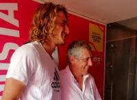 Στέφανος Τσιτσιπάς: Η συνάντηση με τον Σάντος και τα συγχαρητήρια (pic)