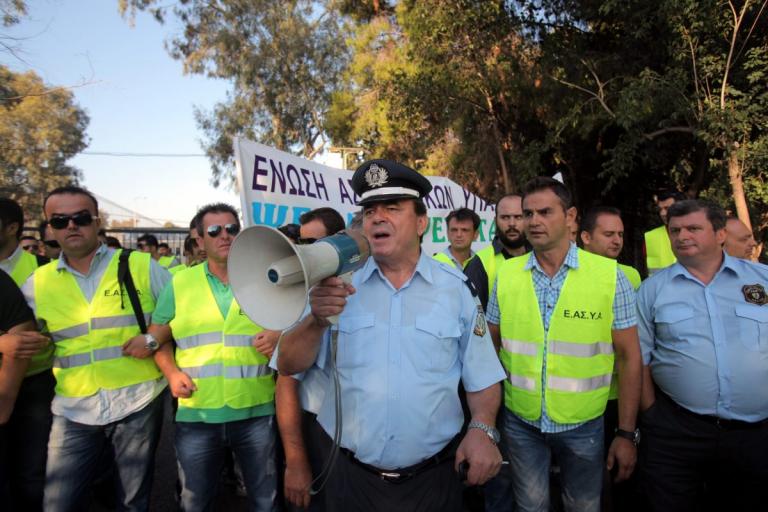 ΕΛΑΣ: «Ψαλίδι» στις άδειες των συνδικαλιστών με απόφαση Γεροβασίλη