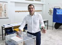 Εκλογές 2019: “Μέρα ευθύνης για τις θυσίες των πολλών” δήλωσε από την Κυψέλη ο Αλέξης Τσίπρας
