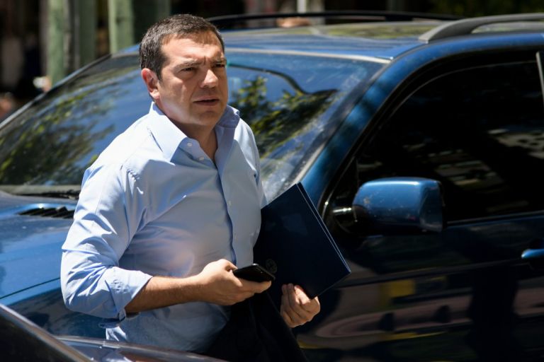 Εκλογές 2019: “Η ελληνική μεσαία τάξη αποδεκατίστηκε από τους φόρους της κυβέρνησης Τσίπρα”, γράφει η Guardian