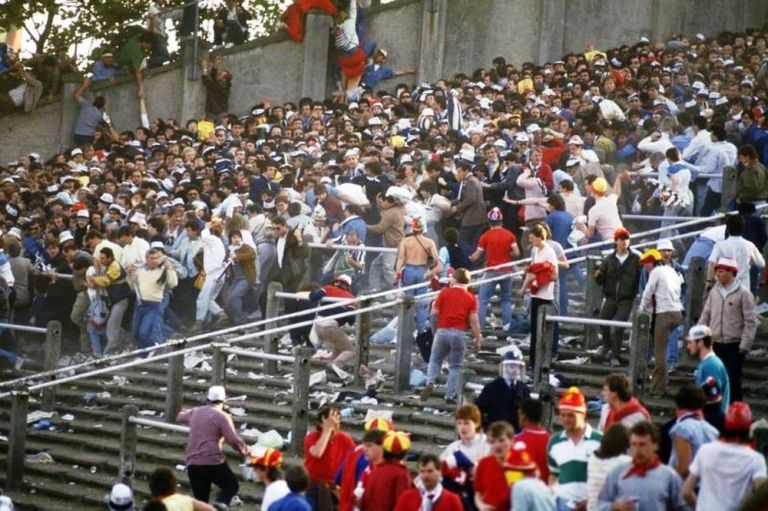 Χέιζελ: 34 χρόνια από τον “ματωμένο” τελικό (pics&vids)