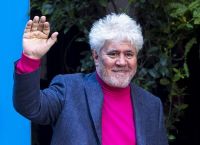 Πέδρο Αλμοδόβαρ: Θα λάβει τον Χρυσό Λέοντα στη Βενετία