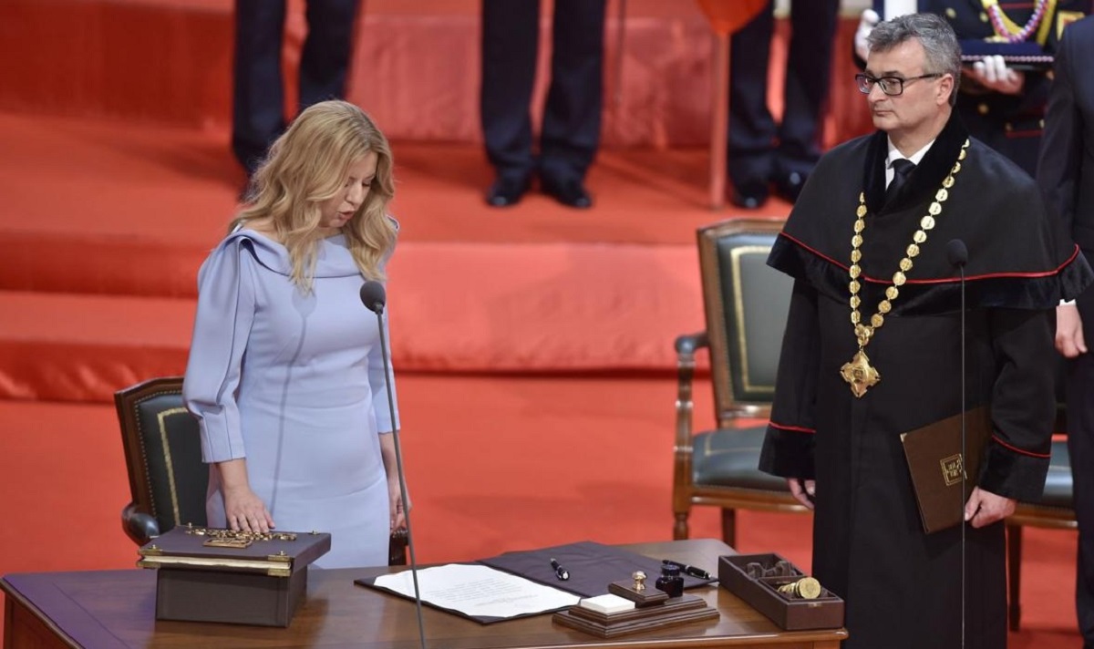 Σλοβακία: Ανέλαβε επίσημα καθήκοντα η πρώτη γυναίκα πρόεδρος στη χώρα