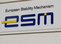 ESM: Έτος “ορόσημο” το 2018 λόγω της εξόδου της Ελλάδας από το μνημόνιο