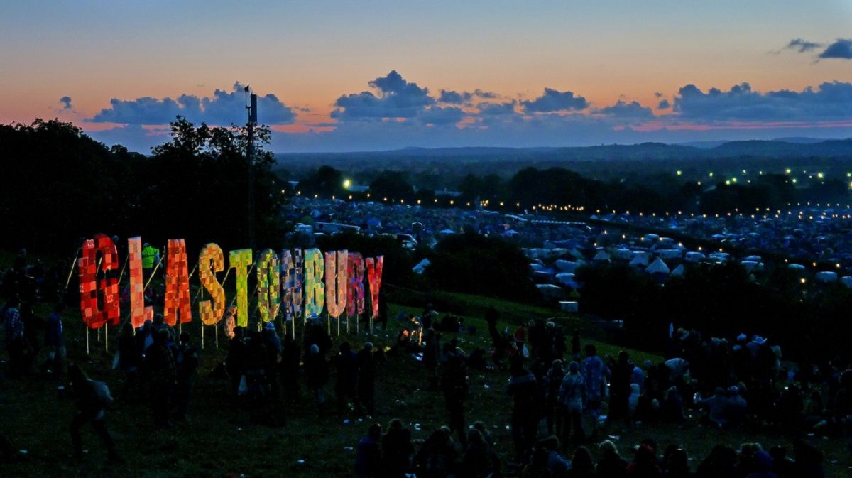 Βιβλίο για την ιστορία του Glastonbury Festival