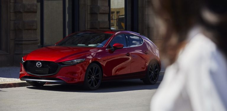 Mazda 3: Το αυτοκίνητο με τεχνολογία Skyactiv-X που εξοικονομεί καύσιμο