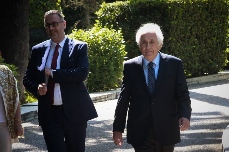 Εκλογές 2019: Ορκίστηκε υπηρεσιακός υπουργός Εσωτερικών ο Αντώνης Ρουπακιώτης