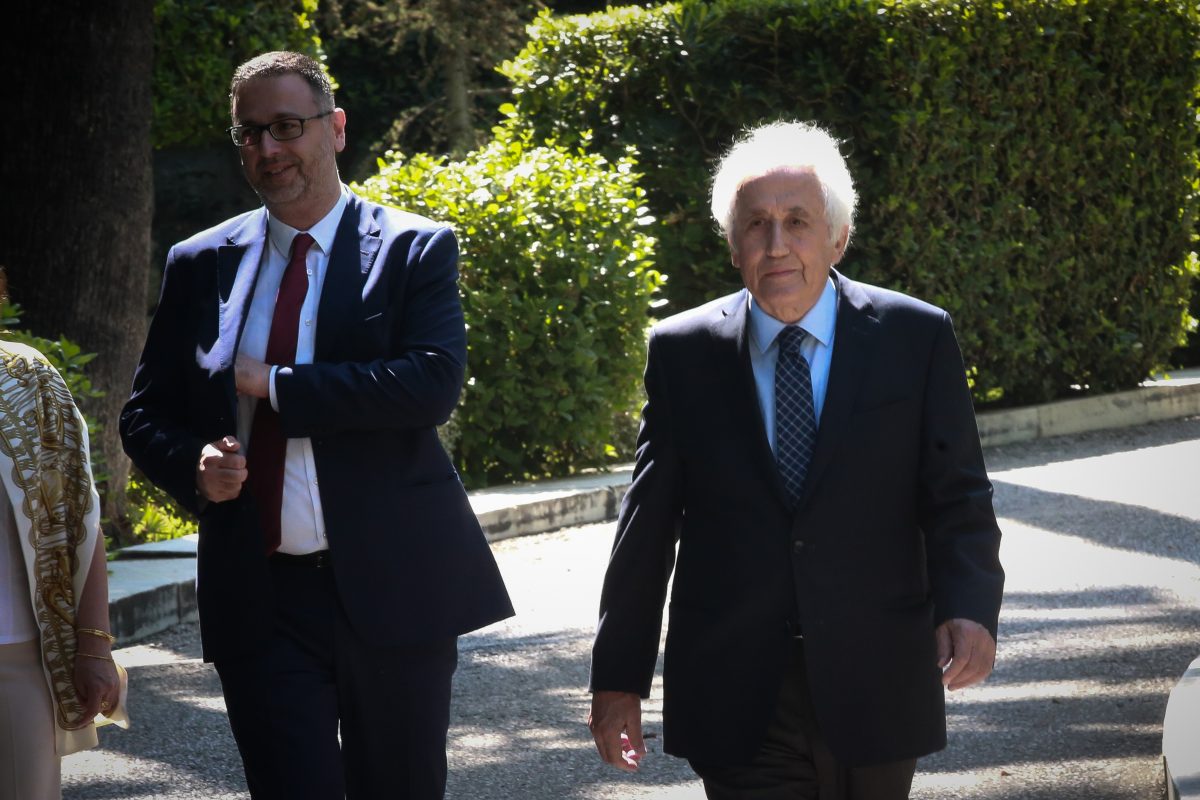 Εκλογές 2019: Ορκίστηκε υπηρεσιακός υπουργός Εσωτερικών ο Αντώνης Ρουπακιώτης