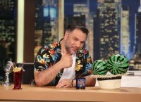 Γρηγόρης Αρναούτογλου: Κλείνει το φετινό “The 2Night Show” με ένα μεγάλο πάρτι