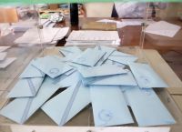 Εκλογές 2019: Άνοιξαν οι κάλπες για τον β’ γύρο σε περιφέρειες και δήμους