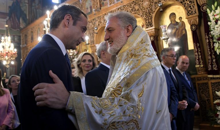 Εκλογές 2019: Στο συλλείτουργο Γαβριήλ – Ελπιδοφόρου πριν την ψήφο ο Κυριάκος Μητσοτάκης (vid)