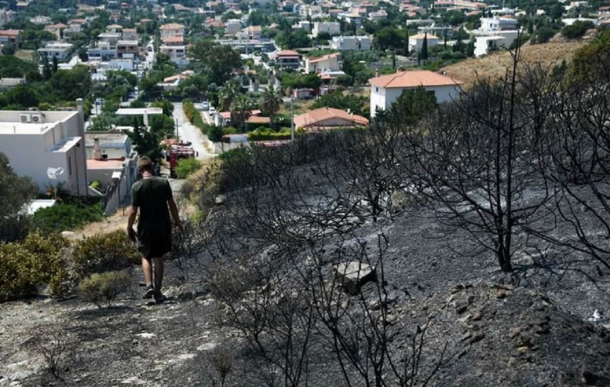 Φωτιά στο Λαγονήσι: Σύλληψη 76χρονου για εμπρησμό από αμέλεια