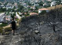 Λαγονήσι: Ελεγχόμενη πλέον η φωτιά – Προσήχθη ένας άνδρας