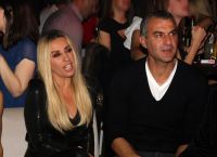 Αγκαλιά με τον Κριστιάνο Ρονάλντο στις διακοπές της η Γωγώ Μαστροκώστα (pic)