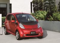 Mitsubishi: Γιορτάζει τα 10 χρόνια από την παρουσίαση του i-MiEV