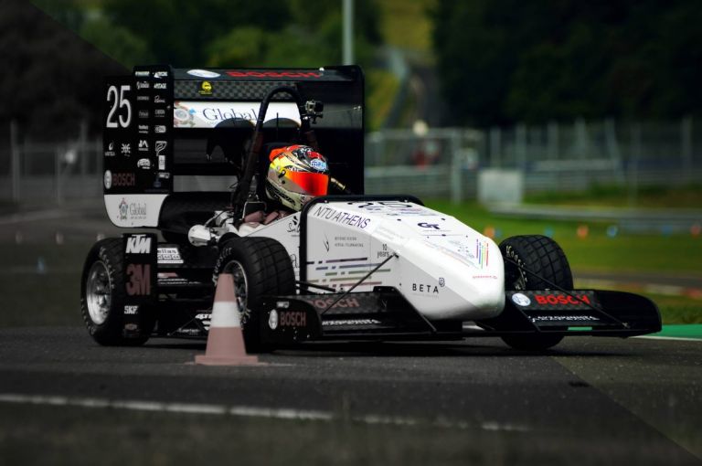 Formula Student: Εντυπωσιακό το μονοθέσιο της φοιτητικής ομάδας του Εθνικού Μετσόβιου Πολυτεχνείου