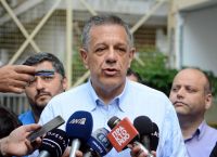 Δημοτικές εκλογές 2019: Ο Νίκος Ταχιάος ψήφισε και είπε “Venceremos” (vids)