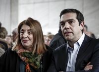 Αλέξης Τσίπρας: Τα οργισμένα τηλεφωνήματα σε Βούτση και Χριστοδουλοπούλου